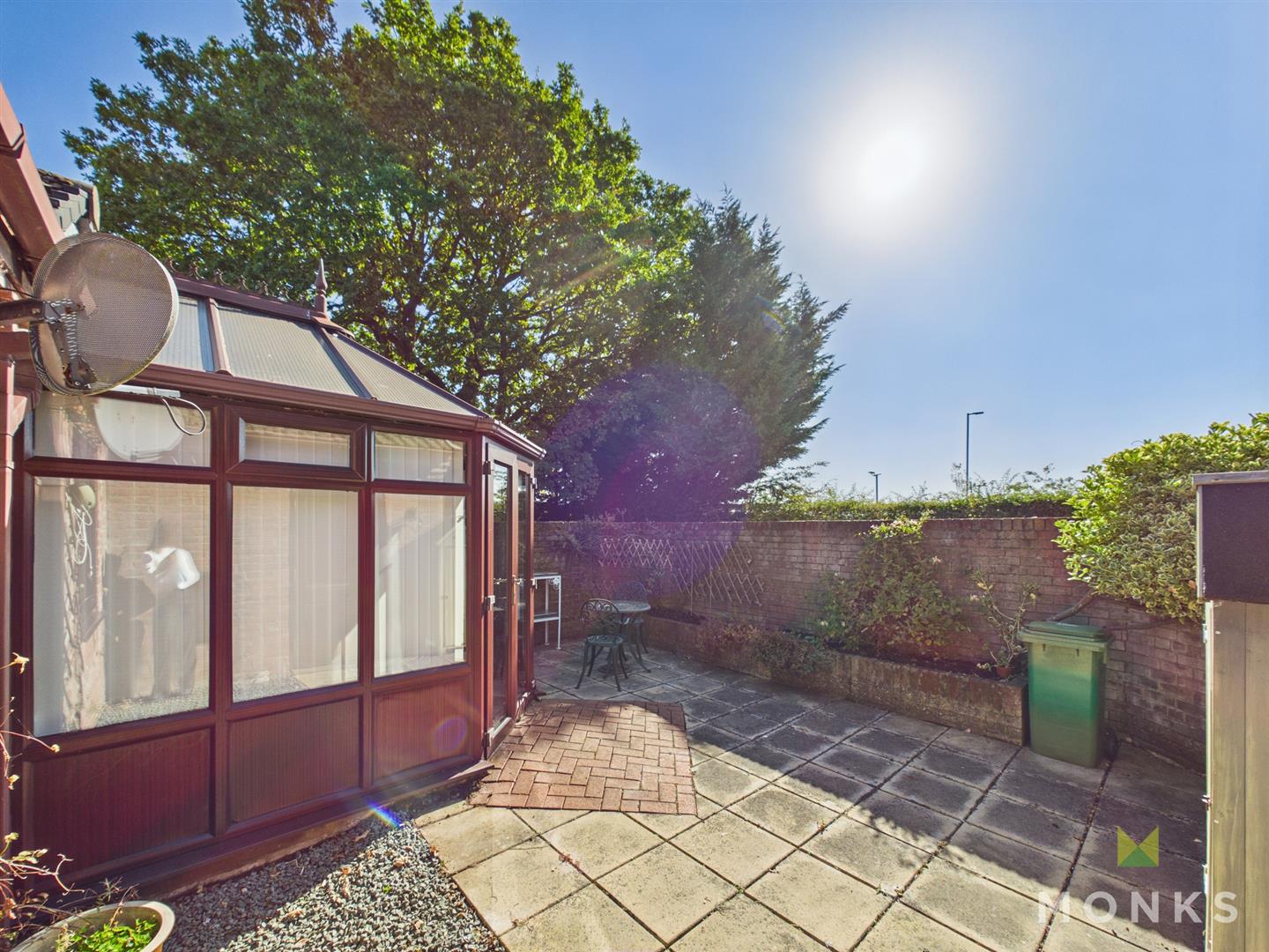 41 Meadowbrook Court Twmpath Lane, Oswestry, SY10 7HD For Sale